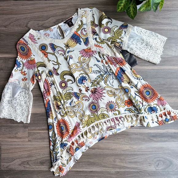 Multiples Floral Paisley Retro Tunic Top with Lace Bell 3/4 Sleeves – Size S - Picture 14 of 14